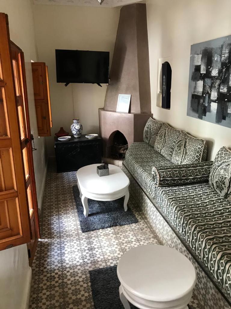 Riad Bab Lakhmiss Marrakesh Exteriör bild