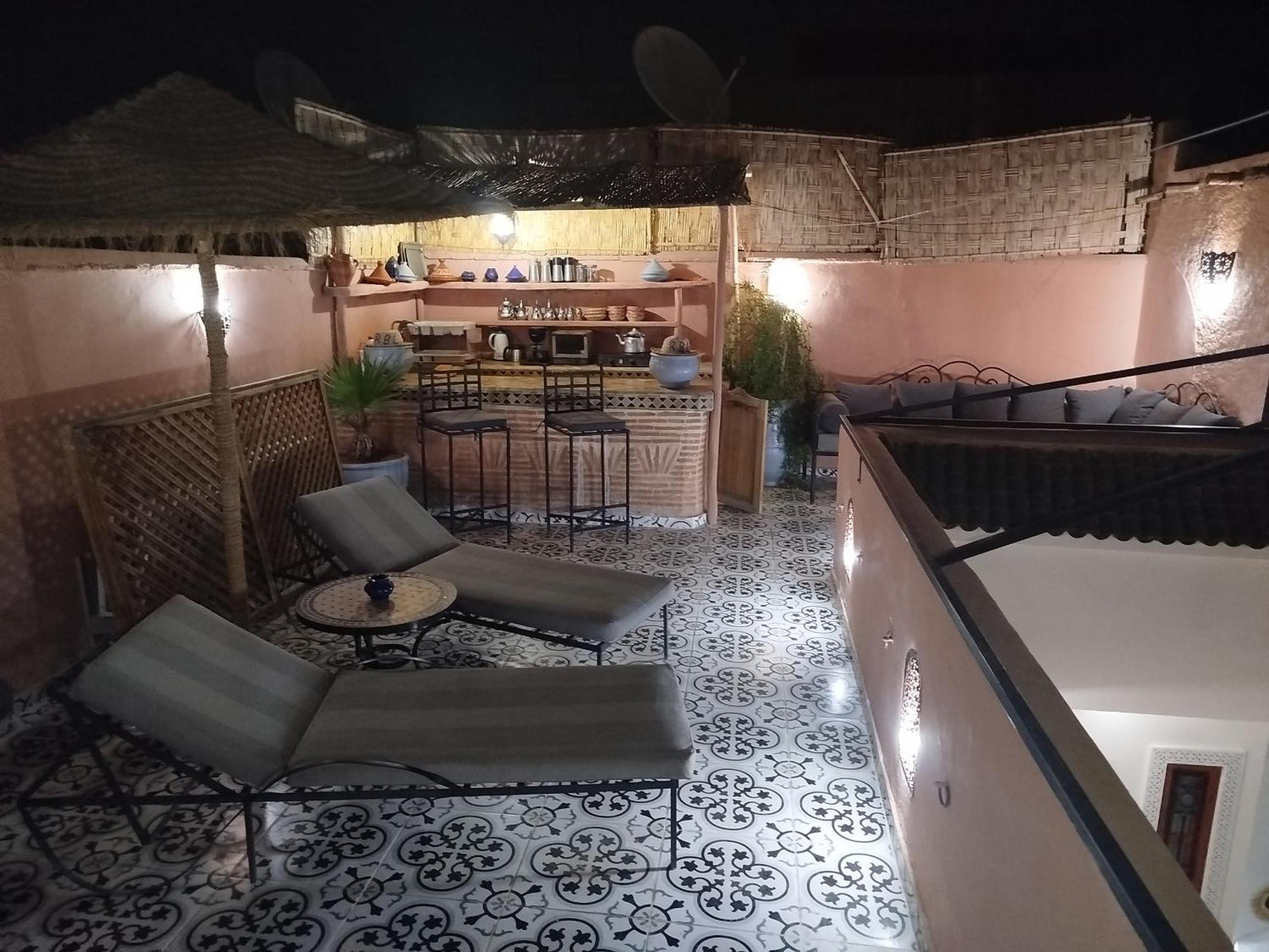 Riad Bab Lakhmiss Hotell Marrakesh Exteriör bild